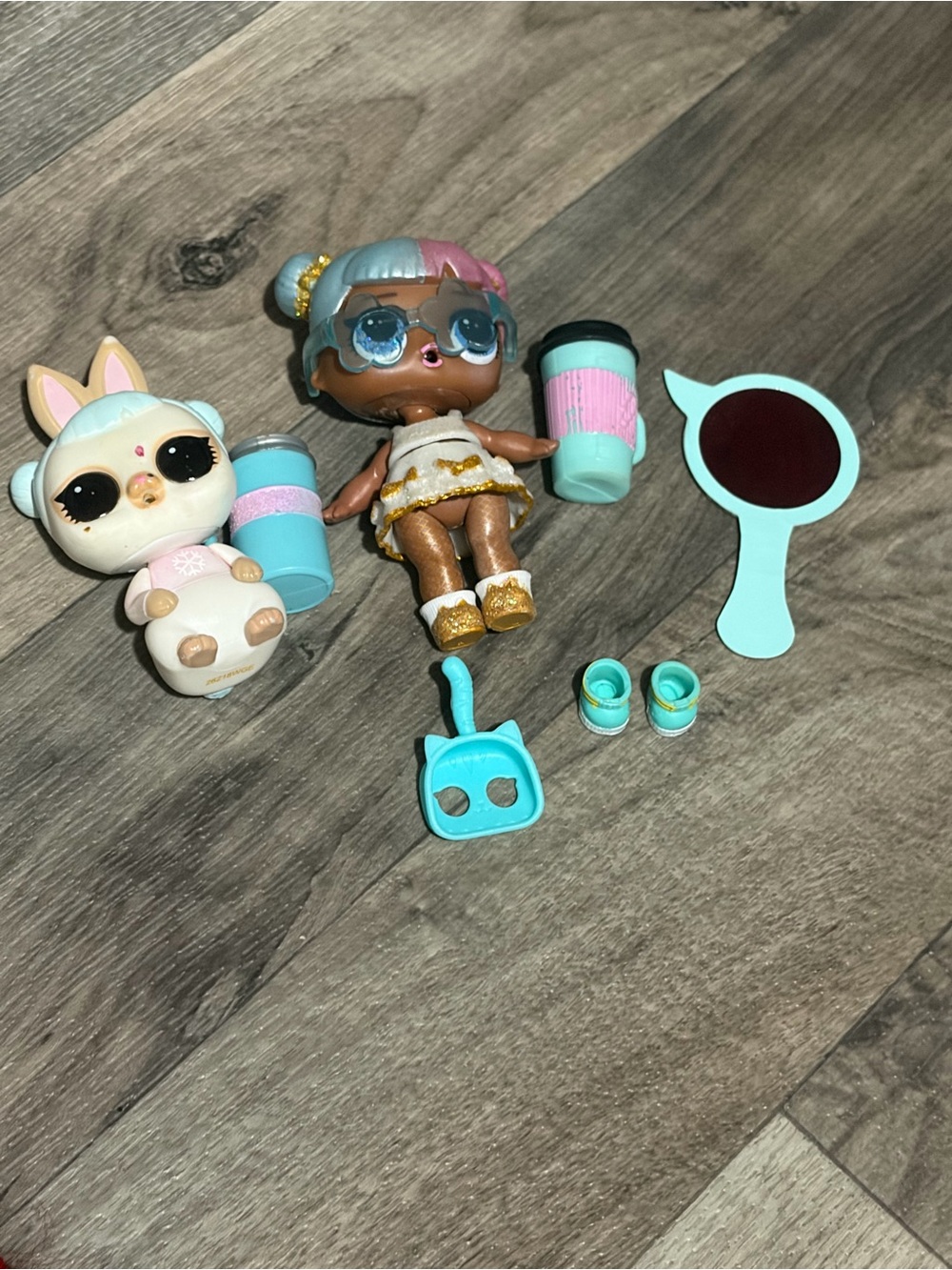 L.O.L. Surprise! Doll with Mint Blue and Pink Accessories